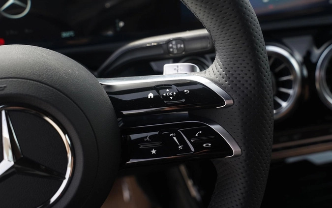 Mercedes-Benz CLA cena 250533 przebieg: 1, rok produkcji 2024 z Wisła małe 326